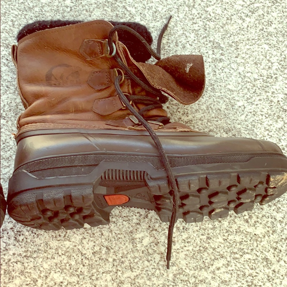 Sorel top of the line very insulated winter boots